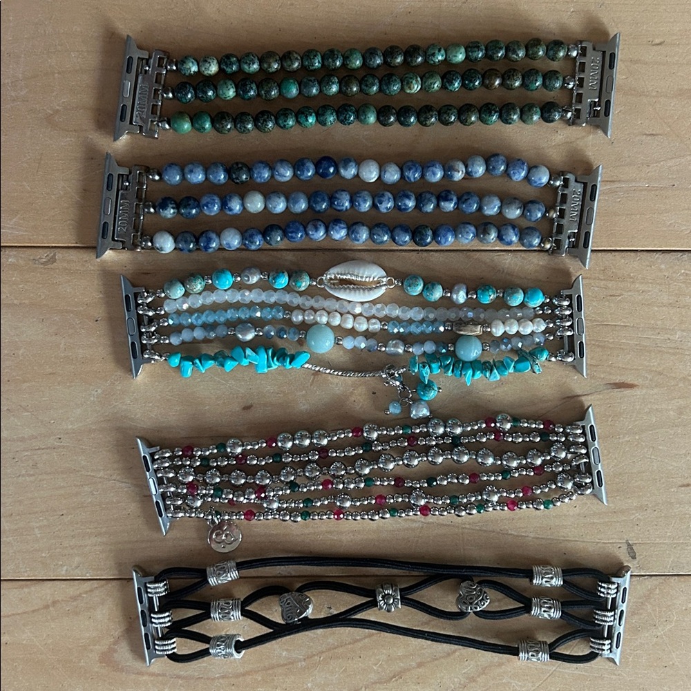 Lot of 5 Apple Watch Bracelet Bands